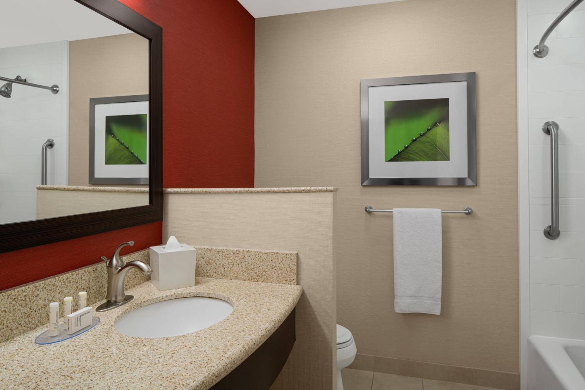Courtyard By Marriott Houston Kingwood Hotel Kinwood Eksteriør billede